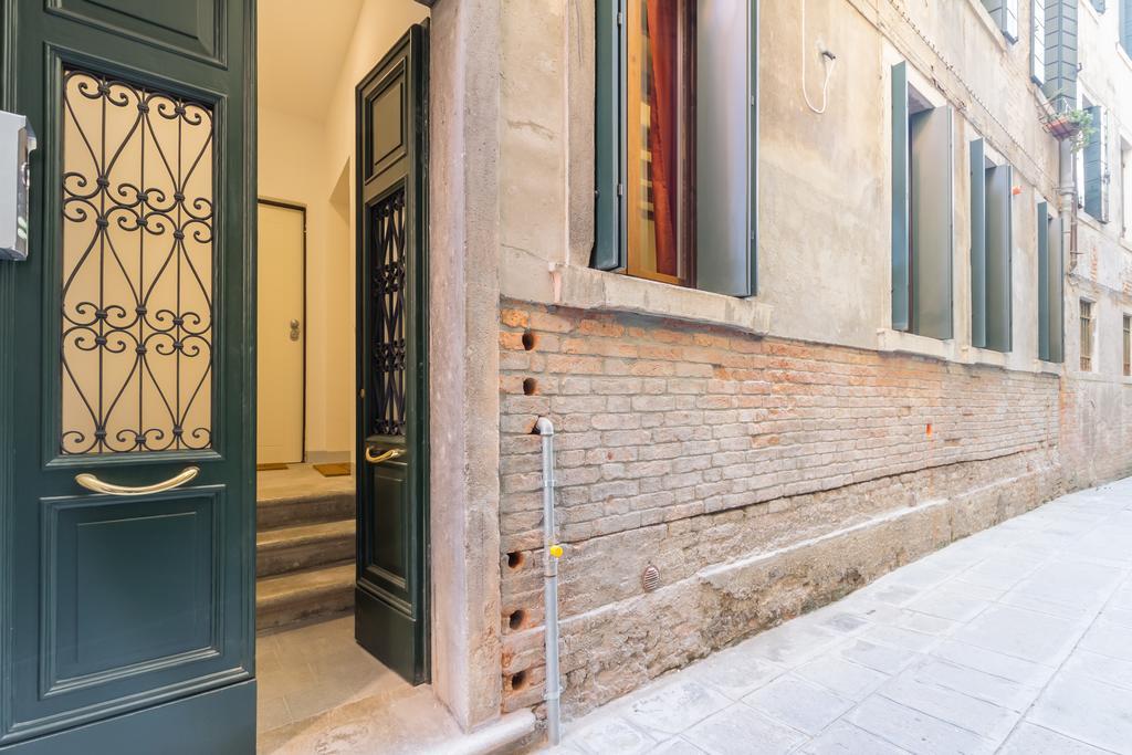 San Stae Charming Apartment Gran Canal Venezia Esterno foto